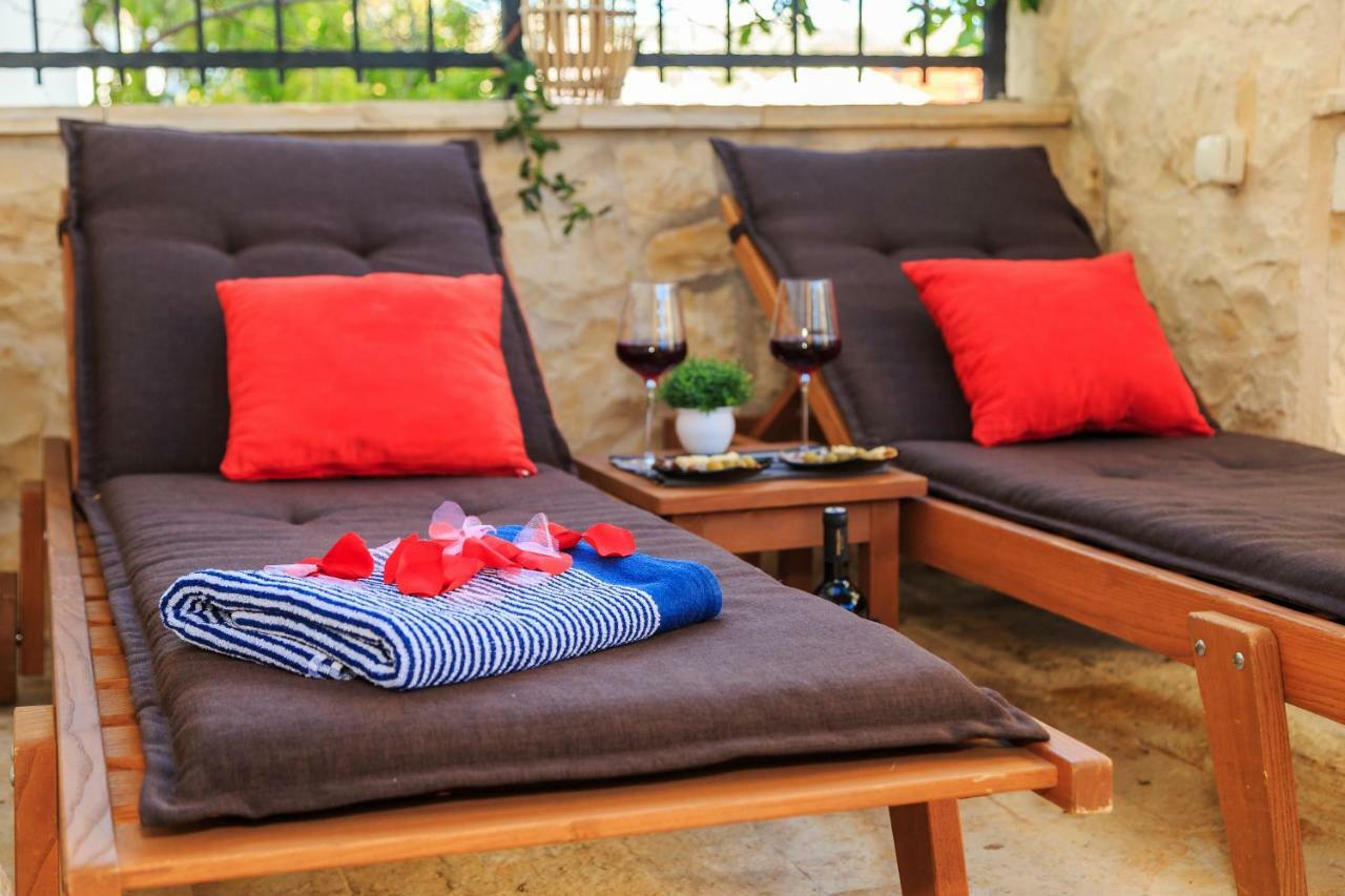 Holiday Home Primabella Примоштен Экстерьер фото